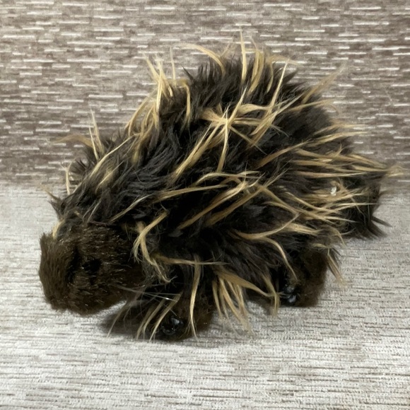 Folkmanis Puppets Porcupine 2010 - Picture 2 of 5